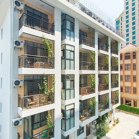 Sanya Passion Fruit Inn Exterior photo